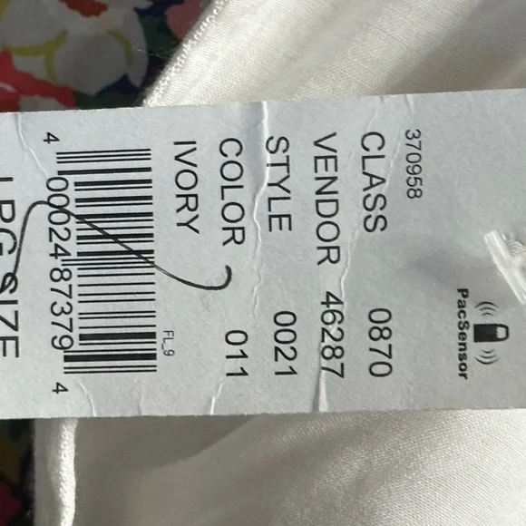 Kendall + Kylie Maxi Dress - Picture 6 of 7